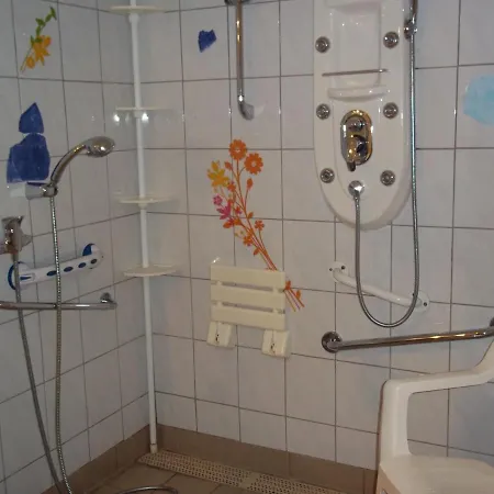 D'hotes La Charmante לינה וארוחת בוקר