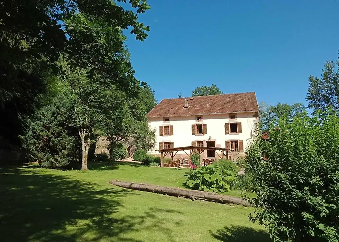 D'hotes La Charmante Bed & Breakfast Xertigny